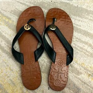 Tory Burch black leather sandal